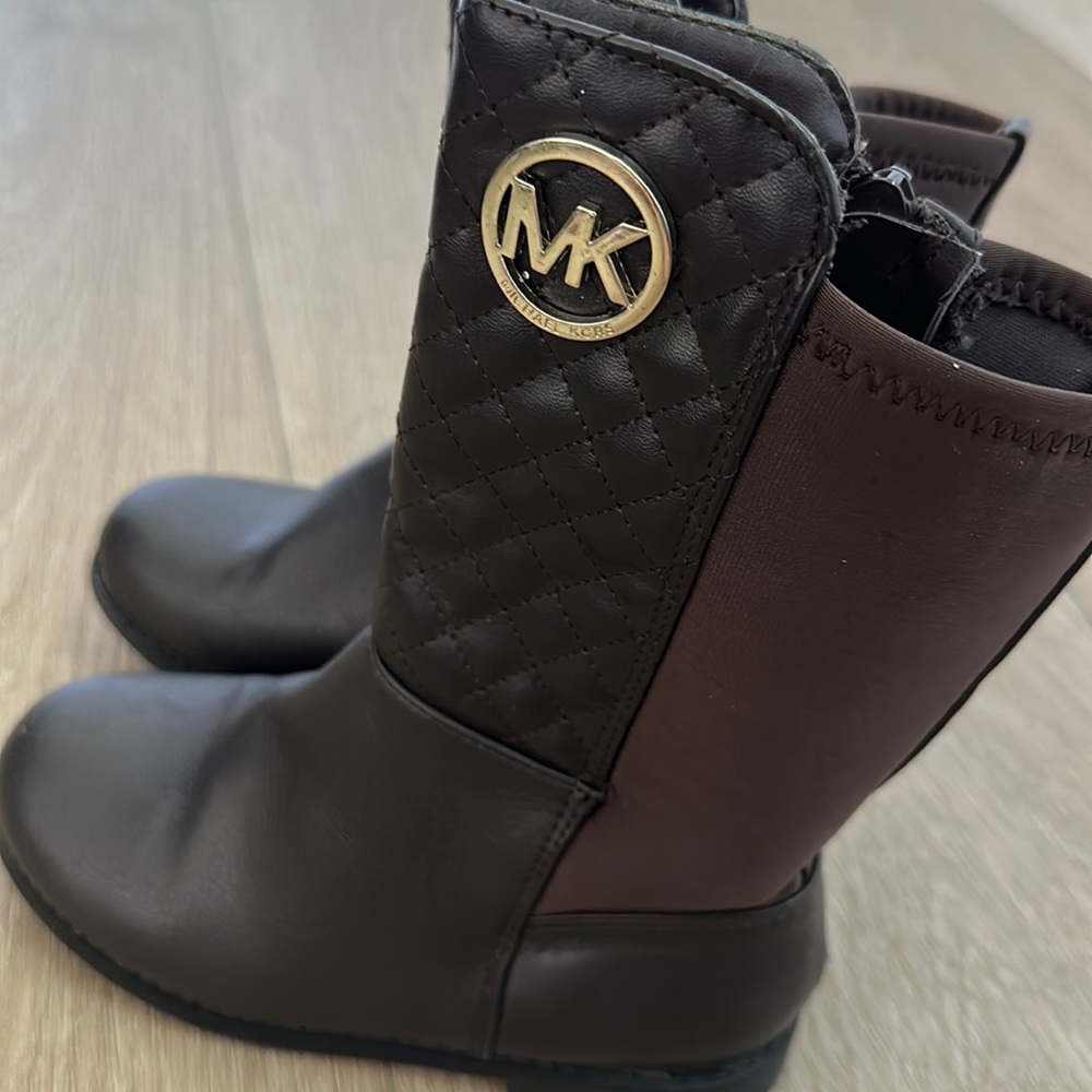 Michael Kors Girls Quilted Boots